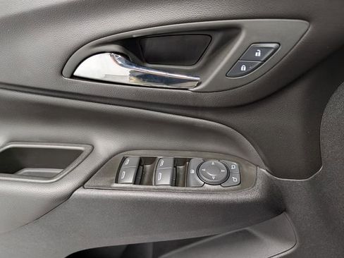 Certified 2023 Chevrolet Equinox LT image 15