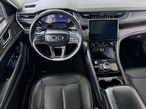Used 2021 Jeep Grand Cherokee L Limited AWD/4WD image 3