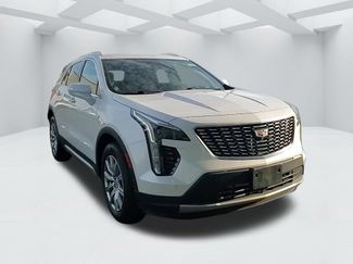 Used 2022 Cadillac XT4 Premium Luxury w/ Enhanced Visibility Package video 3
