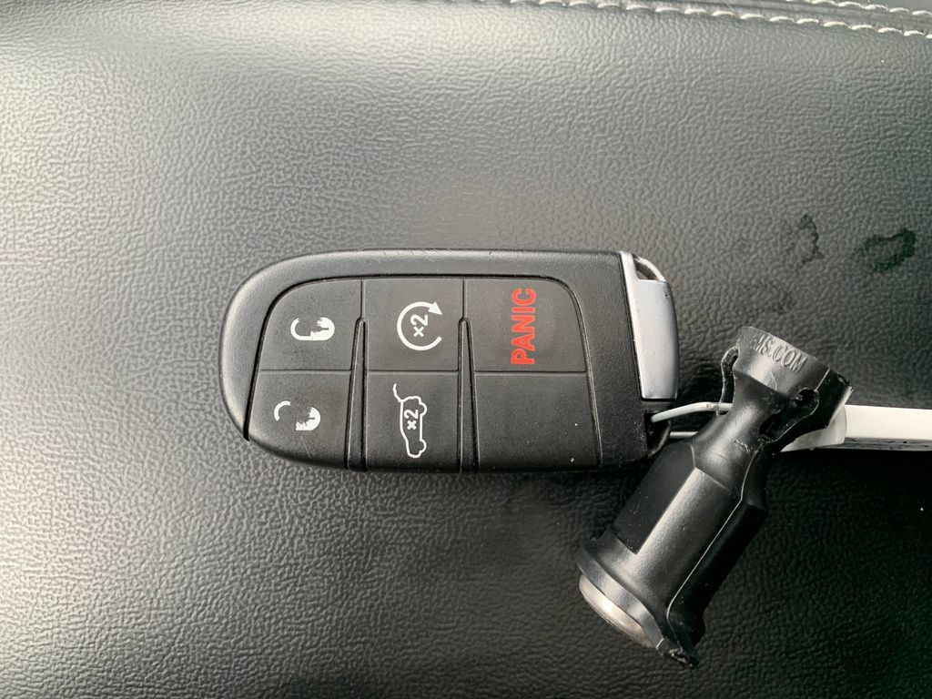Used 2021 Dodge Durango GT w/ Trailer Tow Group IV AWD/4WD image 32