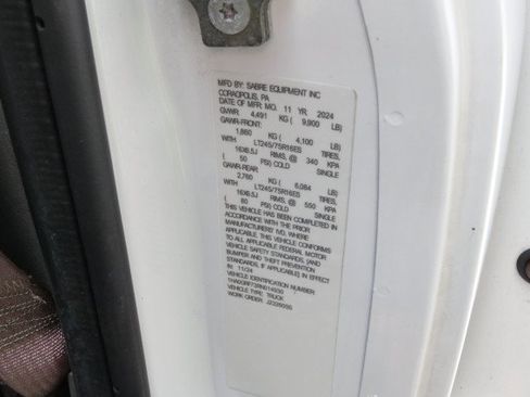 Used 2024 Chevrolet Express 3500 w/ Power Convenience Package RWD image 33