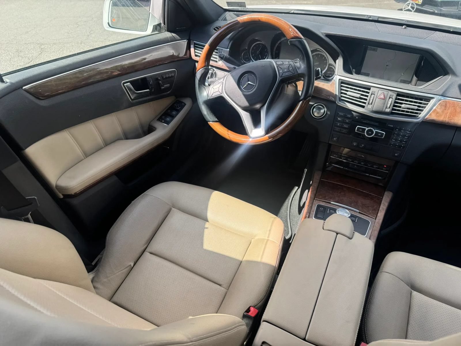 Used 2013 Mercedes-Benz E 350 Sedan image 16