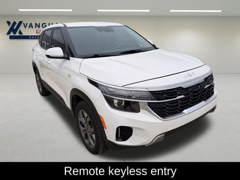 Used 2024 Kia Seltos LX AWD/4WD image 5