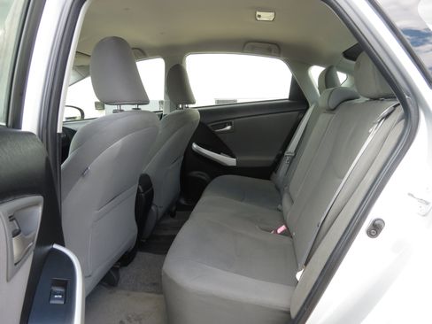 Used 2013 Toyota Prius Two FWD image 27