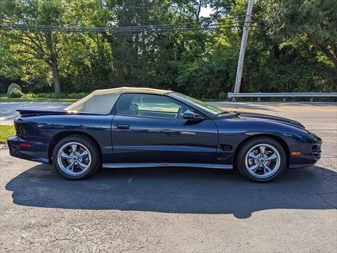 Used 2002 Pontiac Firebird Trans Am RWD image 25