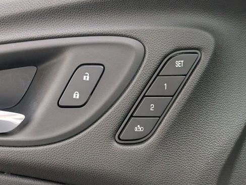 Used 2021 Buick Encore GX Essence w/ Advanced Technology Package image 37