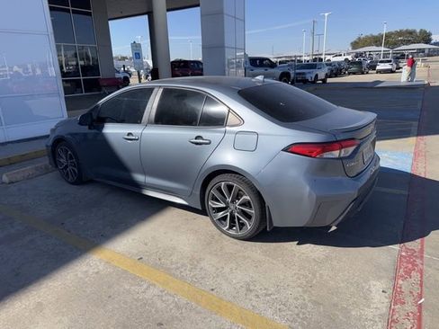 Used 2021 Toyota Corolla SE image 17