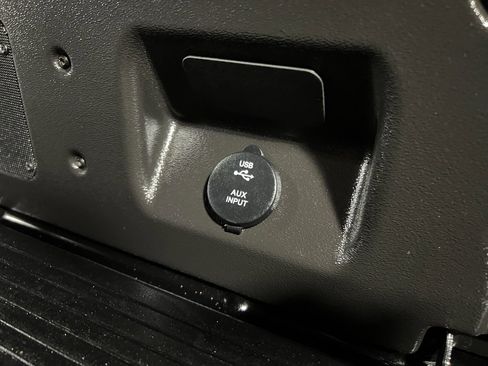 Used 2024 GMC Sierra 1500 Denali Ultimate image 39