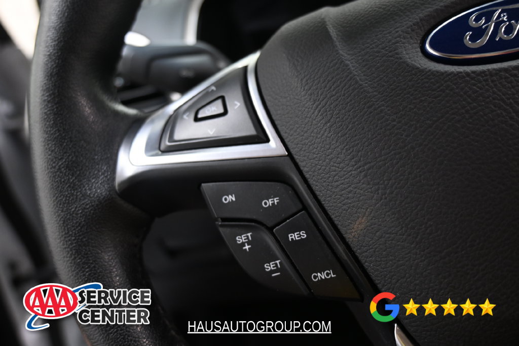 Used 2016 Ford Edge SEL w/ Equipment Group 201A AWD/4WD image 29