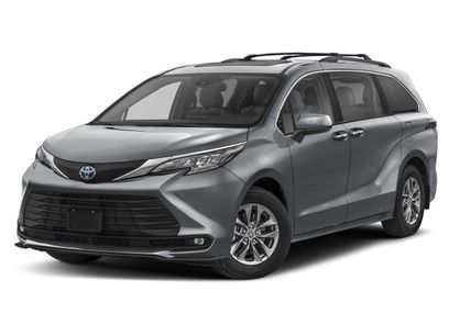 New 2026 Toyota Sienna XLE