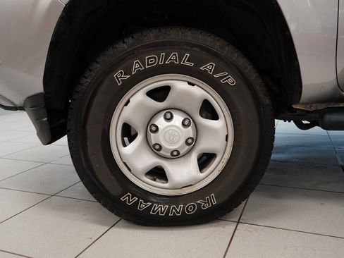 Used 2021 Toyota Tacoma SR image 15