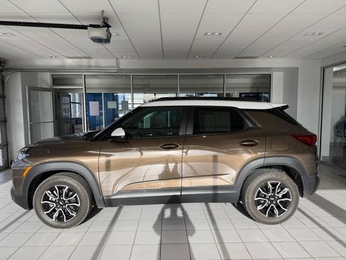 Used 2022 Chevrolet TrailBlazer ACTIV w/ Convenience Package image 4