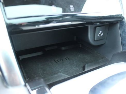 Used 2021 Land Rover Discovery Sport S R-Dynamic image 18