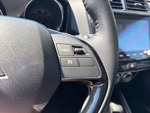 Used 2022 Mitsubishi Outlander Sport SE FWD image 23