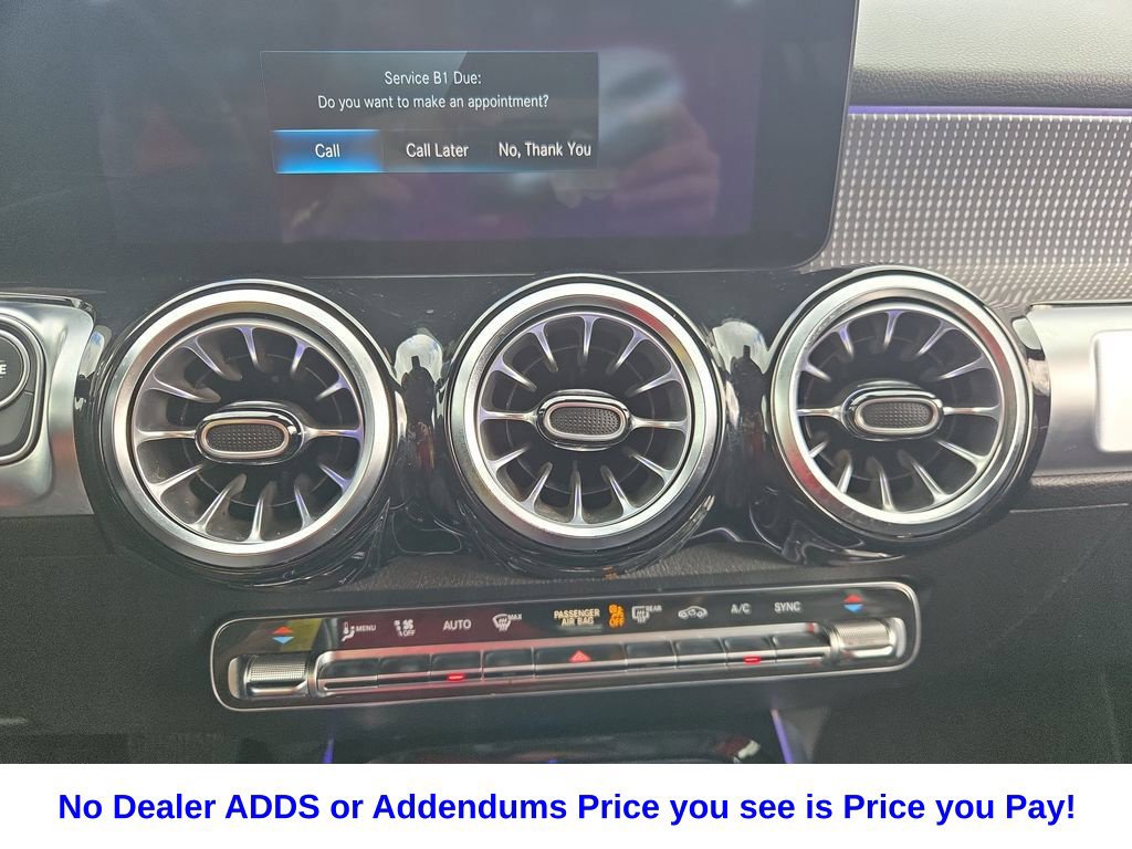 Used 2023 Mercedes-Benz GLB 250 4MATIC w/ Premium Package image 34