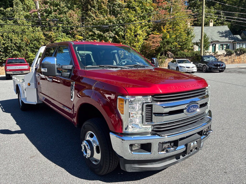 Used 2017 Ford F350 XLT w/ XLT Premium Package AWD/4WD image 1