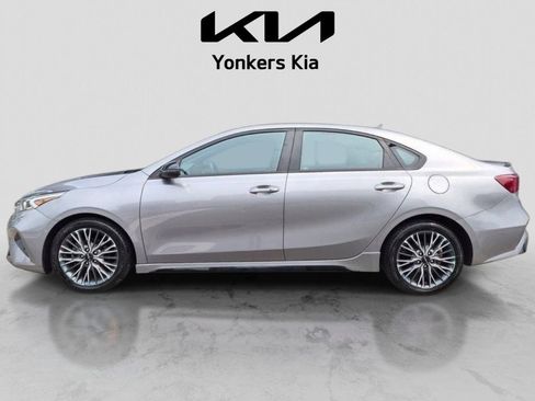 Used 2023 Kia Forte GT-Line FWD image 10