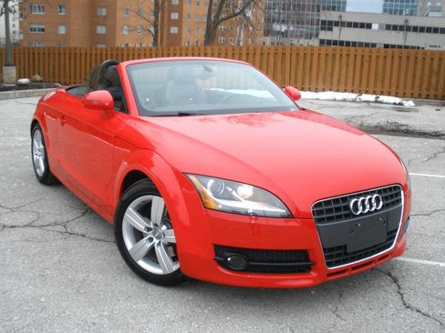 Used 2009 Audi TT 2.0T Premium image 4