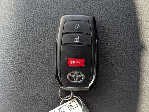 Used 2025 Toyota Tacoma SR5 RWD image 30