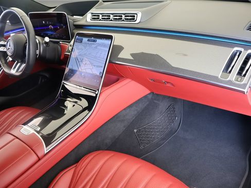 Used 2024 Mercedes-Benz S 63 AMG S image 19