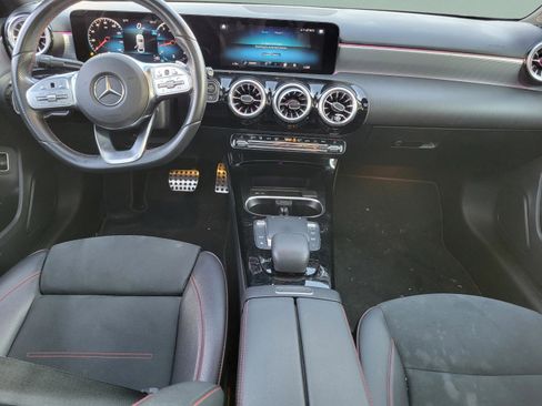 Used 2022 Mercedes-Benz A 220 image 9