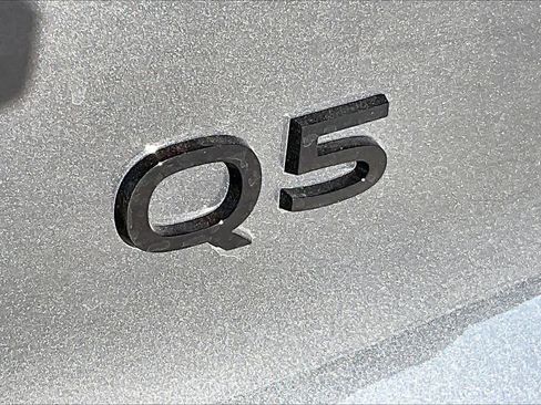 Certified 2025 Audi Q5 Premium Plus w/ Premium Plus image 30
