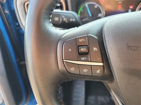 Used 2022 Ford Maverick Lariat image 31