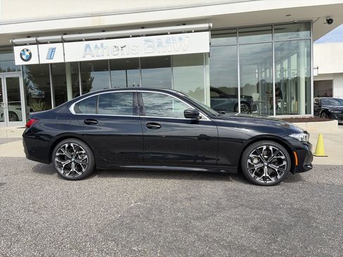 Used 2026 BMW 330i Sedan RWD image 9