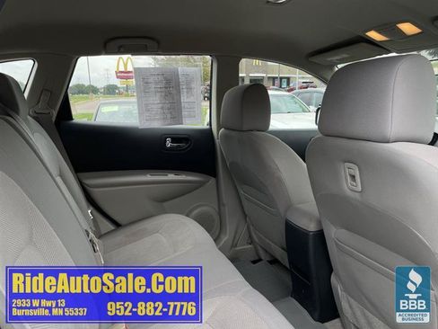 Used 2011 Nissan Rogue S AWD/4WD image 16