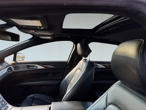 Used 2019 Lincoln MKZ Reserve w/ Reserve Plus Package AWD/4WD image 11
