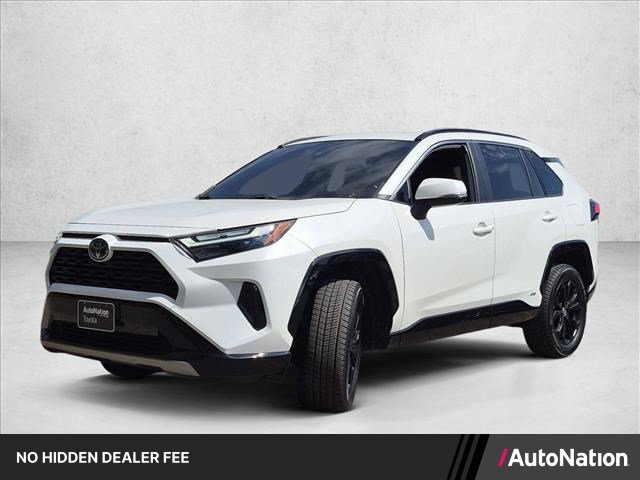 Certified 2022 Toyota RAV4 SE w/ Convenience Package AWD/4WD image 1