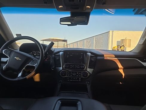 Used 2015 Chevrolet Tahoe LTZ image 26