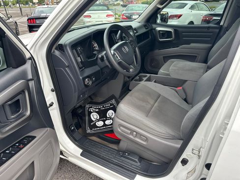 Used 2012 Honda Ridgeline RTS image 9