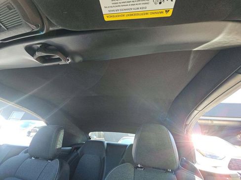 Used 2025 Ford Mustang Convertible RWD image 8