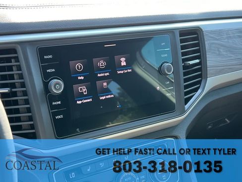 Used 2021 Volkswagen Atlas Cross Sport SE image 37