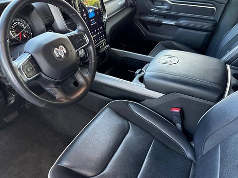 Used 2024 RAM 1500 Laramie AWD/4WD image 5
