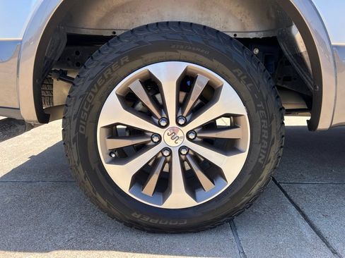 Used 2018 Ford F150 King Ranch w/ Equipment Group 601A Luxury RWD image 10