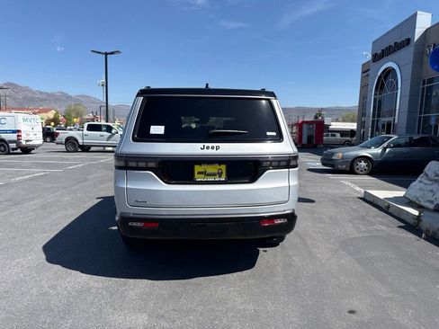 New 2026 Jeep Grand Wagoneer 4WD image 6