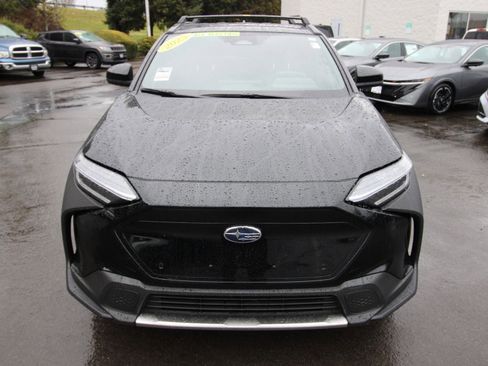 Used 2025 Subaru Solterra Premium w/ Premium Package image 9