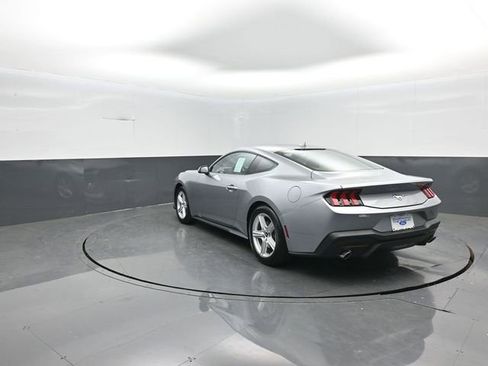 New 2026 Ford Mustang Coupe image 5