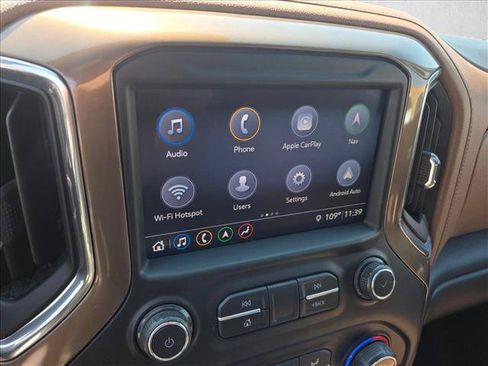 Used 2019 Chevrolet Silverado 1500 High Country w/ High Country Premium Package AWD/4WD image 13