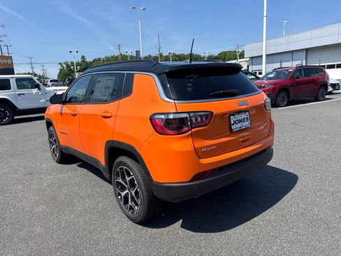 New 2026 Jeep Compass Limited AWD/4WD image 7