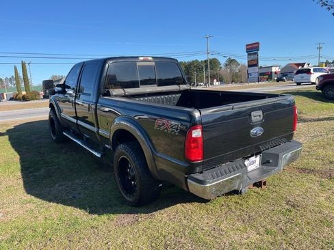 Used 2016 Ford F250 Lariat w/ Lariat Ultimate Package AWD/4WD image 3
