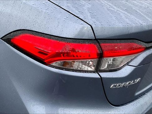 Used 2024 Toyota Corolla LE image 27