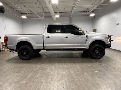 Used 2021 Ford F250 Lariat w/ Tremor Off-Road Package image 3