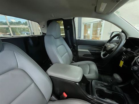 Used 2019 Chevrolet Colorado W/T RWD image 23