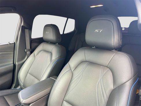 Used 2024 Buick Envista Sport Touring w/ Convenience I Package image 12