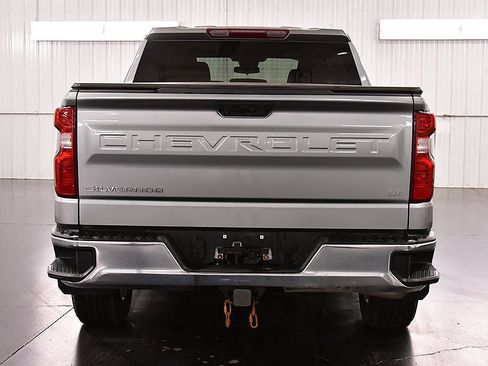 Used 2023 Chevrolet Silverado 1500 LT AWD/4WD image 6