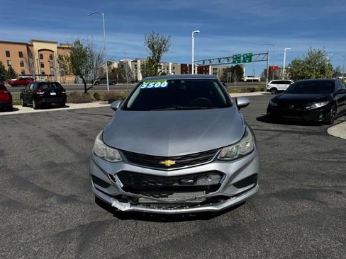 Used 2016 Chevrolet Cruze LS FWD image 3