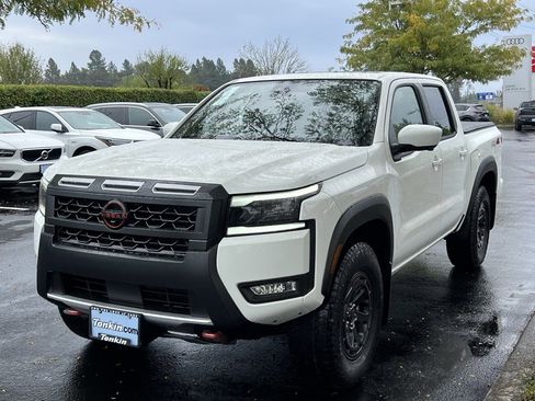 New 2026 Nissan Frontier PRO-4X w/ Pro Premium Package image 3